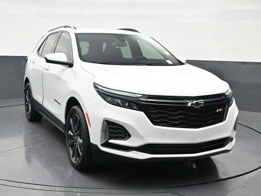 2024 Chevrolet Equinox RS photo 8