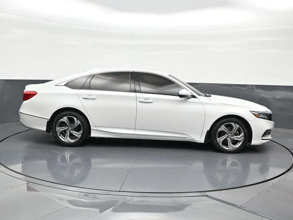 2020 Honda Accord EX photo 6