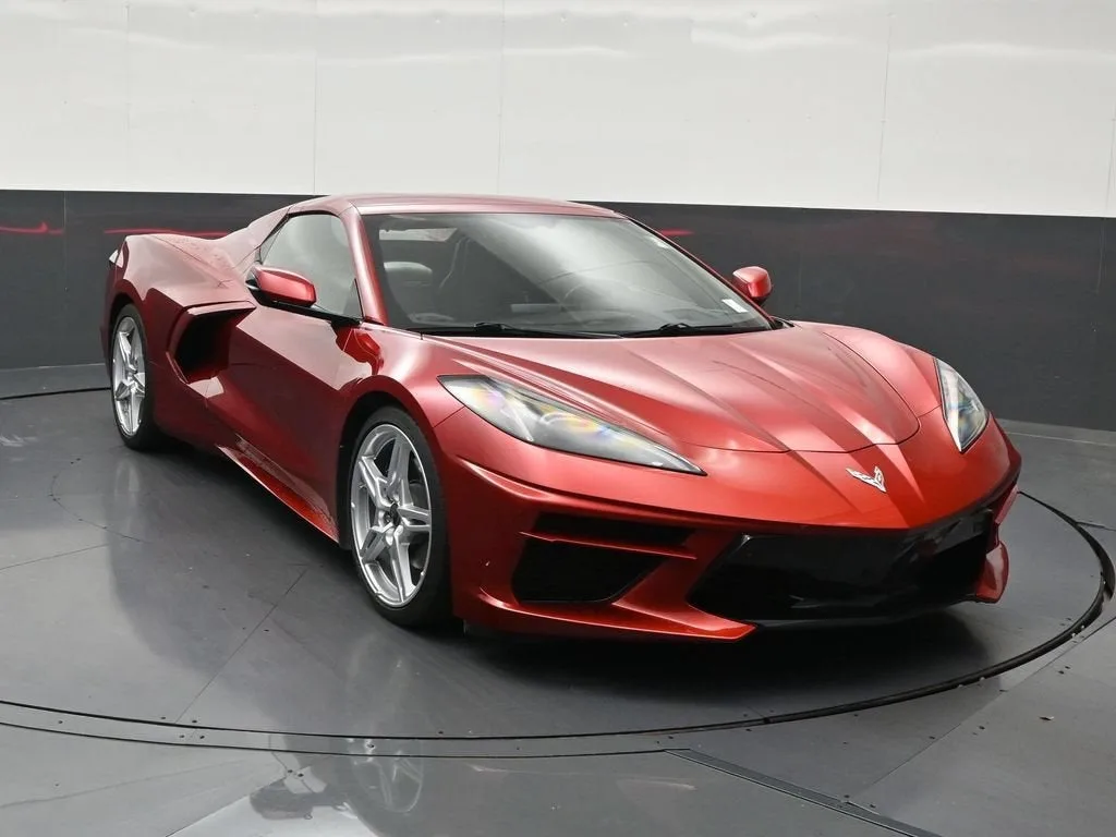 2023 Chevrolet Corvette Stingray 2LT photo 8