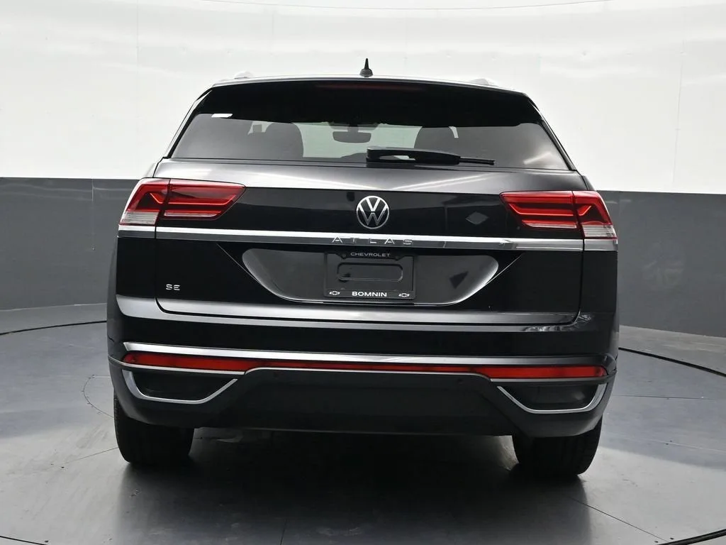 2021 Volkswagen Atlas Cross Sport 2.0T SE w/Technology photo 4