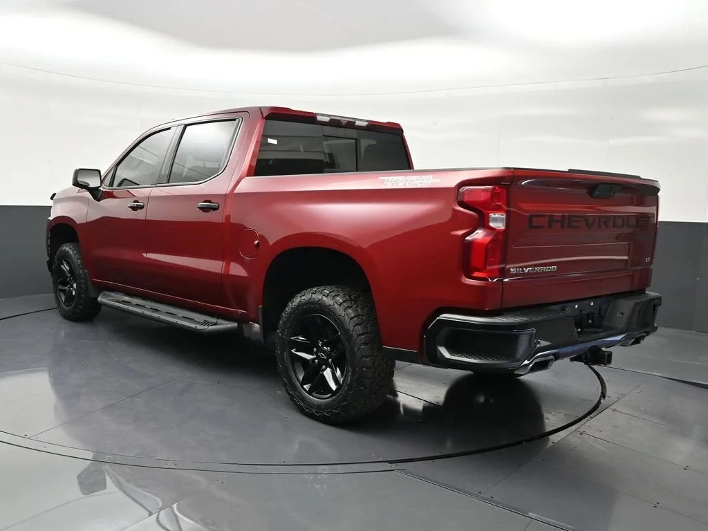 2020 Chevrolet Silverado 1500 LT Trail Boss photo 3