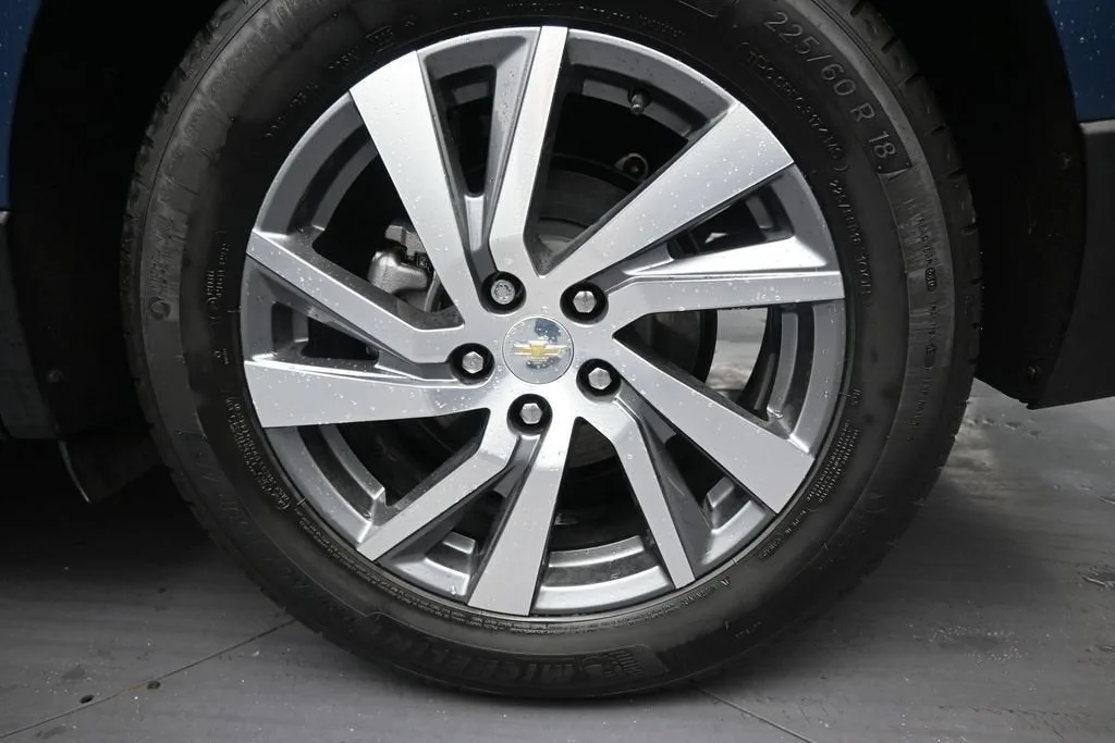 2024 Chevrolet Equinox Premier photo 10