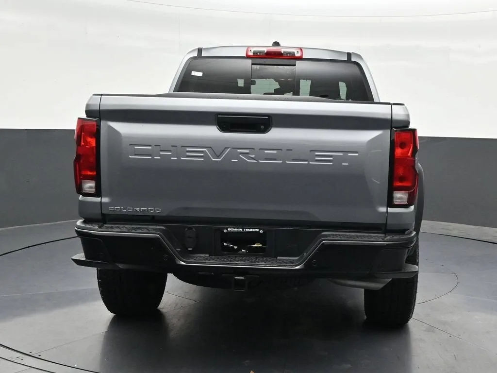 2025 Chevrolet Colorado Trail Boss photo 4