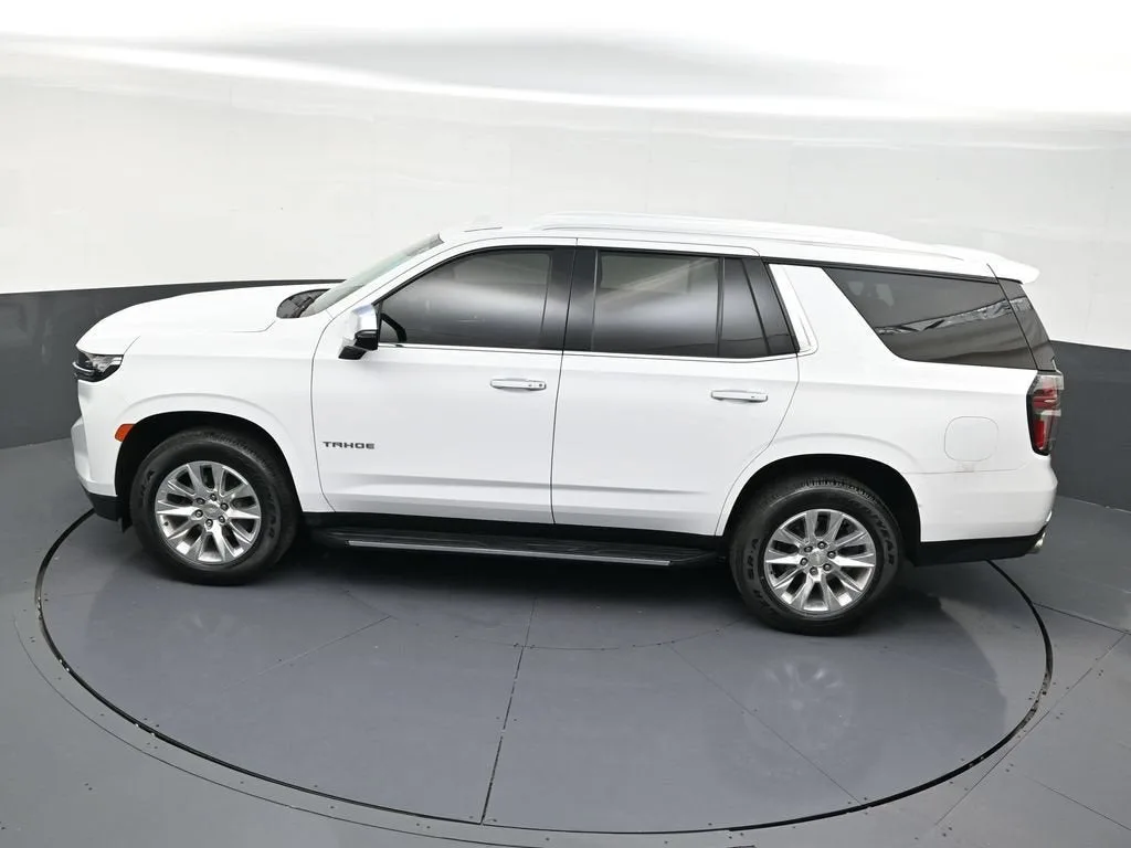 2022 Chevrolet Tahoe Premier photo 10