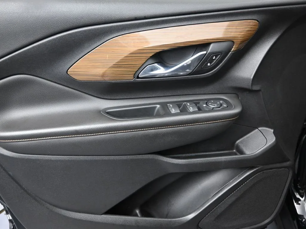 2021 GMC Terrain SLE photo 12