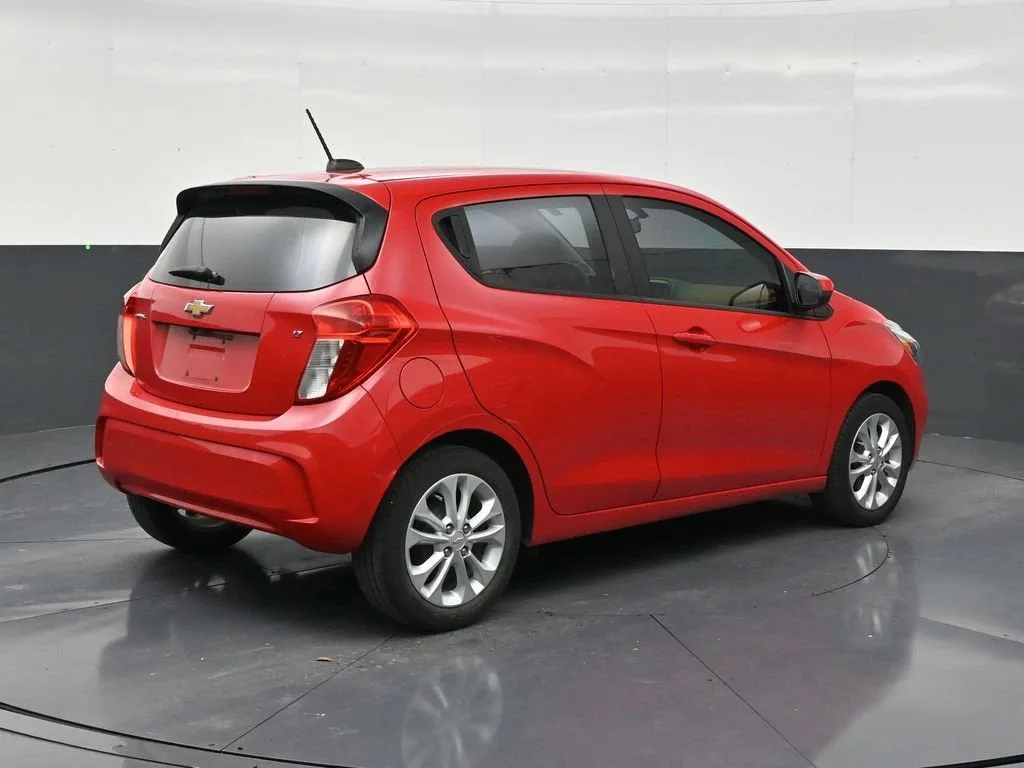 2019 Chevrolet Spark LT photo 5
