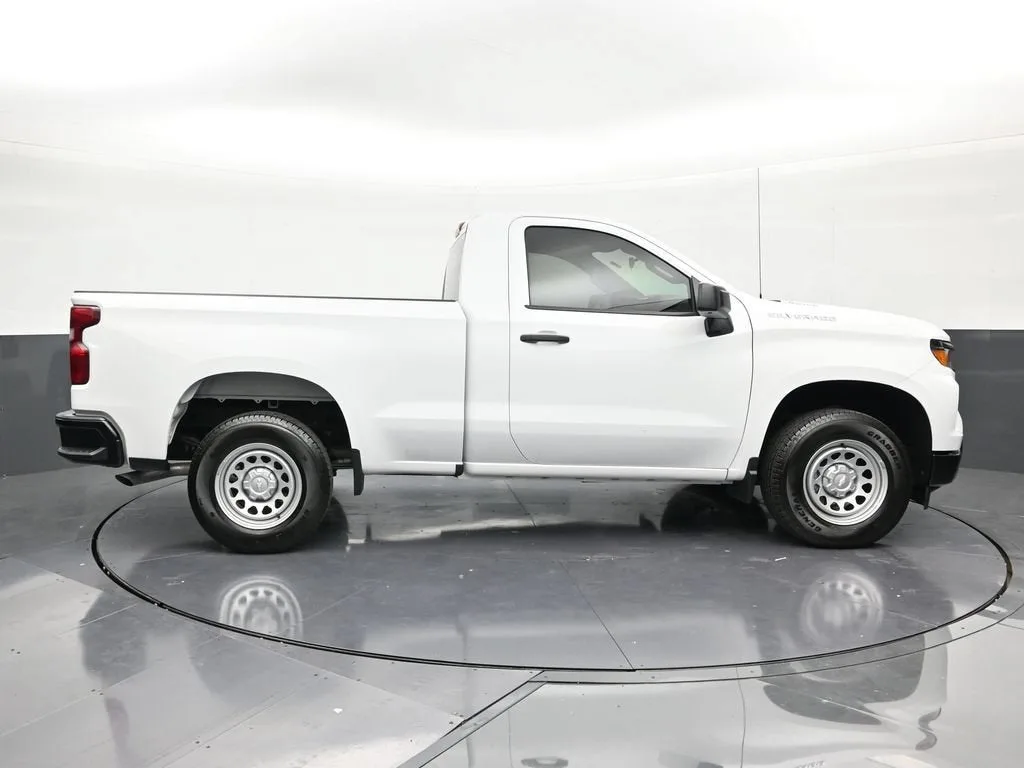 2026 Chevrolet Silverado 1500 WT photo 6