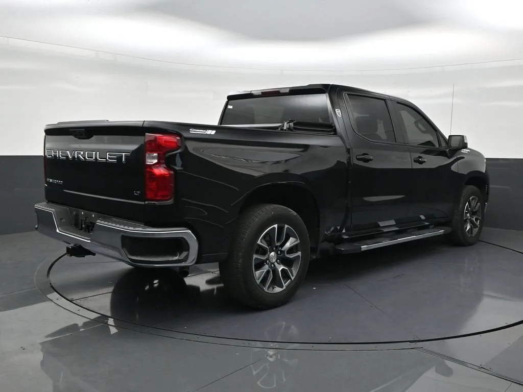 2021 Chevrolet Silverado 1500 RST photo 5