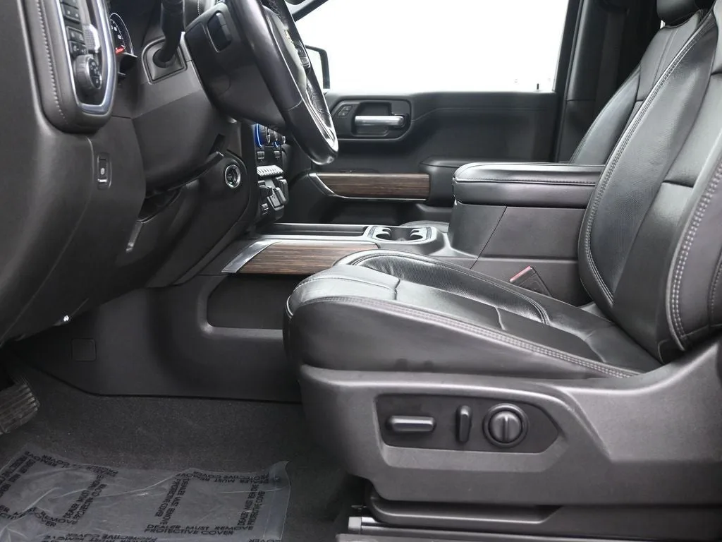 2020 Chevrolet Silverado 1500 High Country photo 11