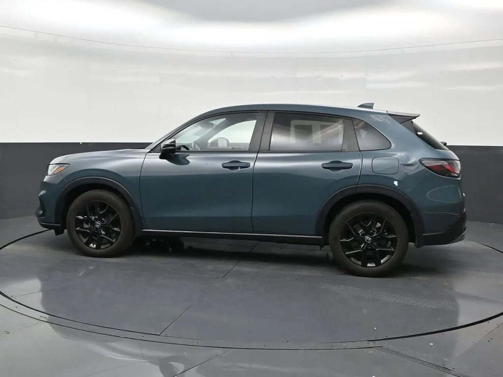 2024 Honda HR-V Sport photo 2