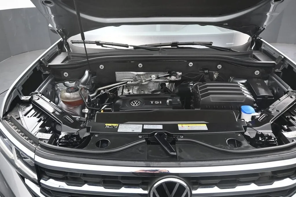 2022 Volkswagen Atlas 2.0T SE w/Technology photo 12