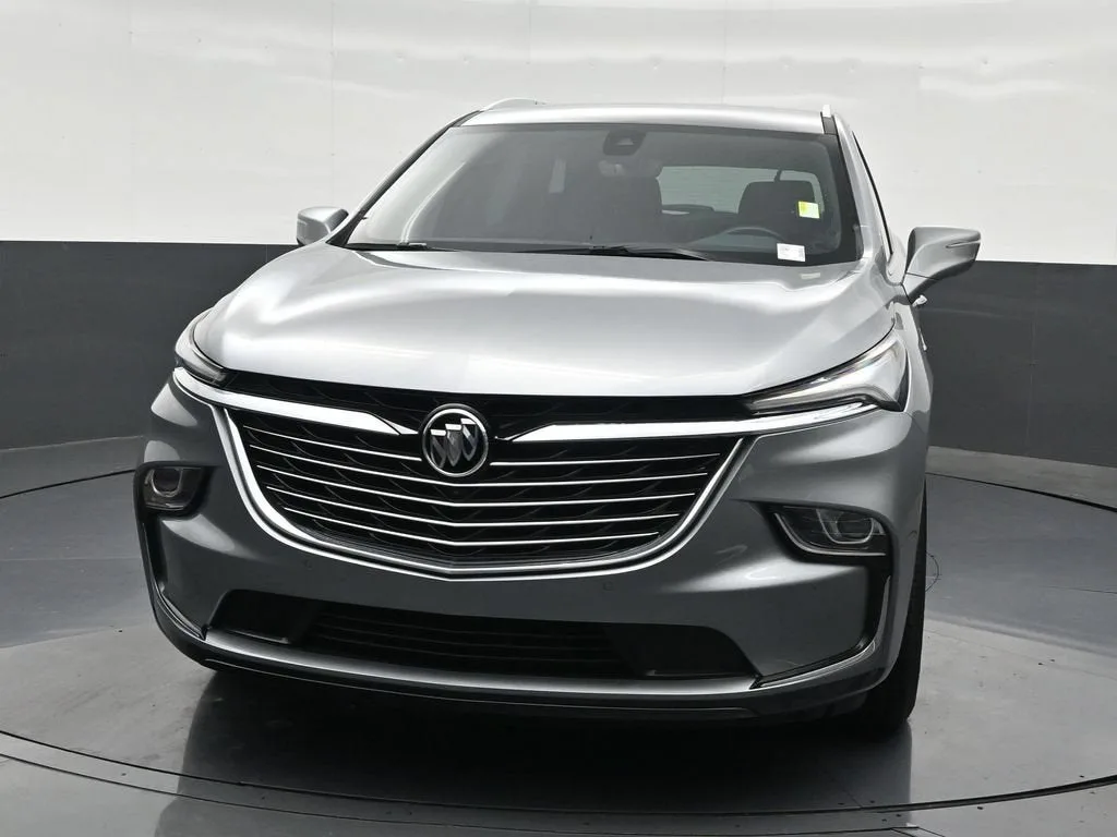 2024 Buick Enclave Essence photo 9