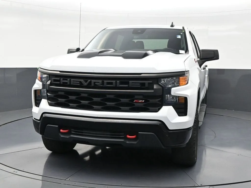 2023 Chevrolet Silverado 1500 Custom Trail Boss photo 8