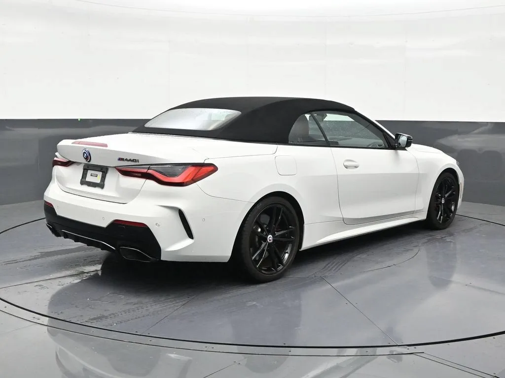 2023 BMW M440i M440i photo 5