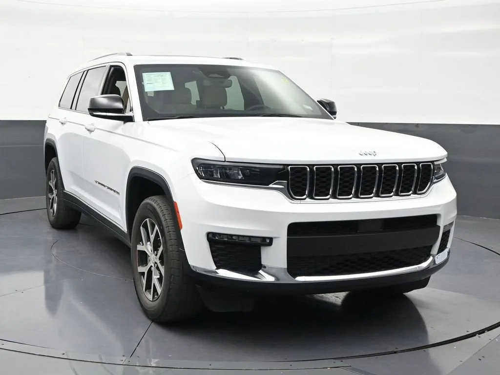 2023 Jeep Grand Cherokee L Limited photo 7