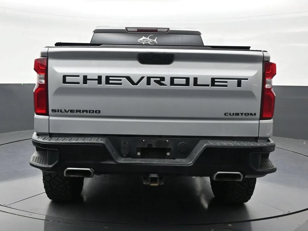 2019 Chevrolet Silverado 1500 Custom Trail Boss photo 4