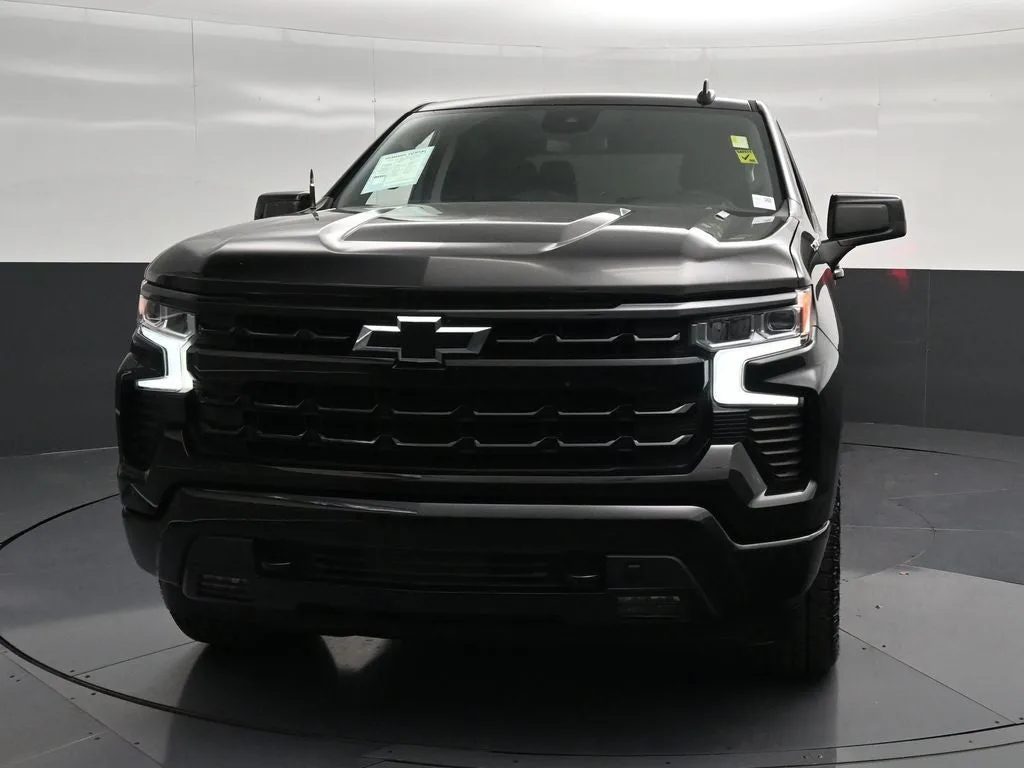 2023 Chevrolet Silverado 1500 RST photo 6