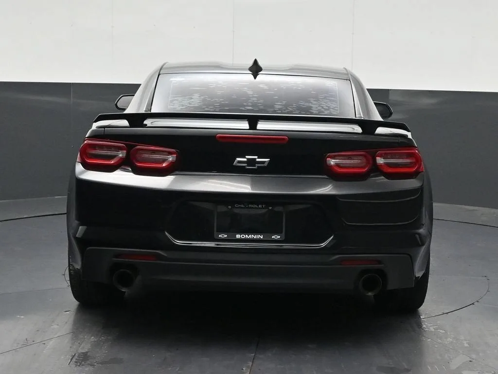 2020 Chevrolet Camaro 1LT photo 4