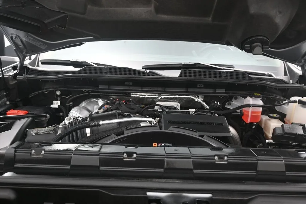 2026 Chevrolet Silverado 2500 HD LTZ photo 11