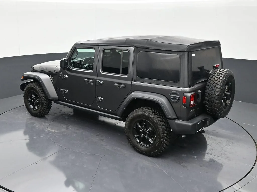2022 Jeep Wrangler Unlimited Willys photo 12