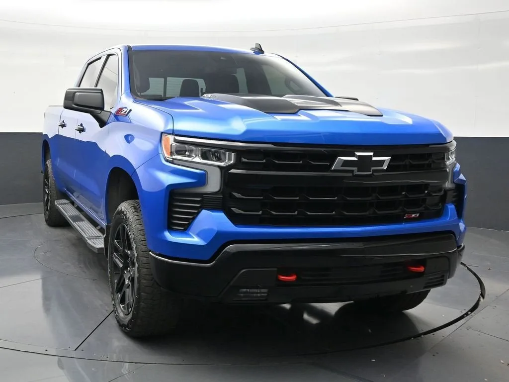 2025 Chevrolet Silverado 1500 LT Trail Boss photo 7
