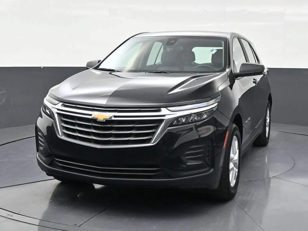 2024 Chevrolet Equinox LS photo 8