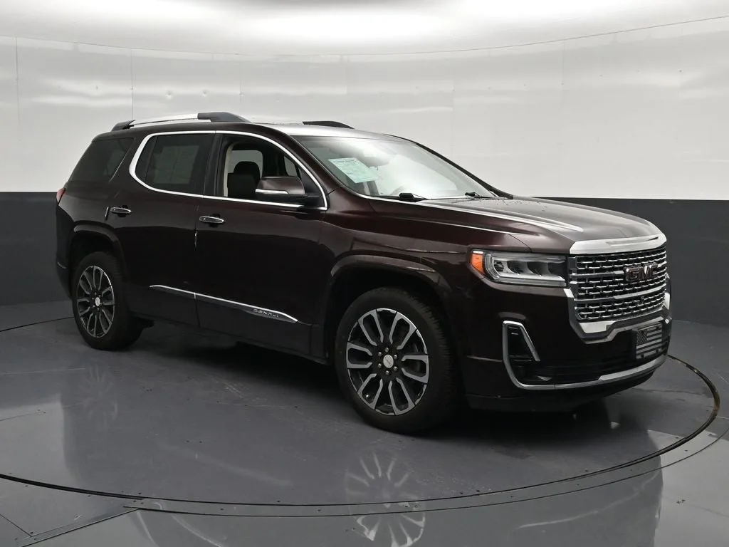 2020 GMC Acadia Denali photo 5