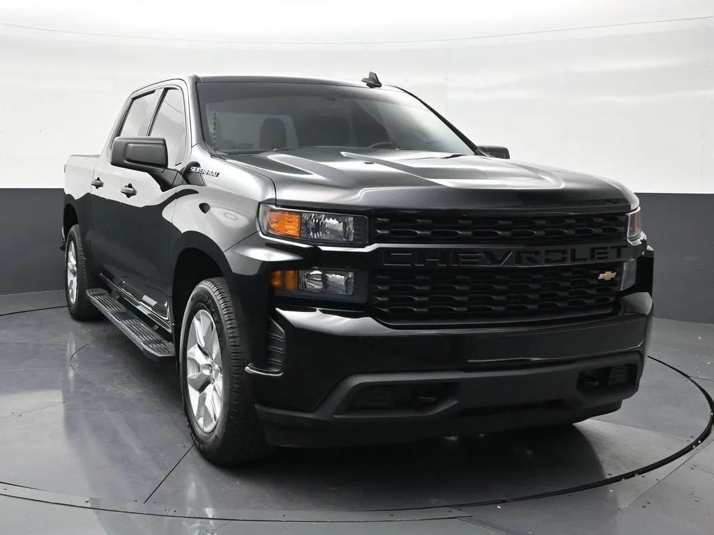 2024 Chevrolet Silverado 1500 Custom photo 7