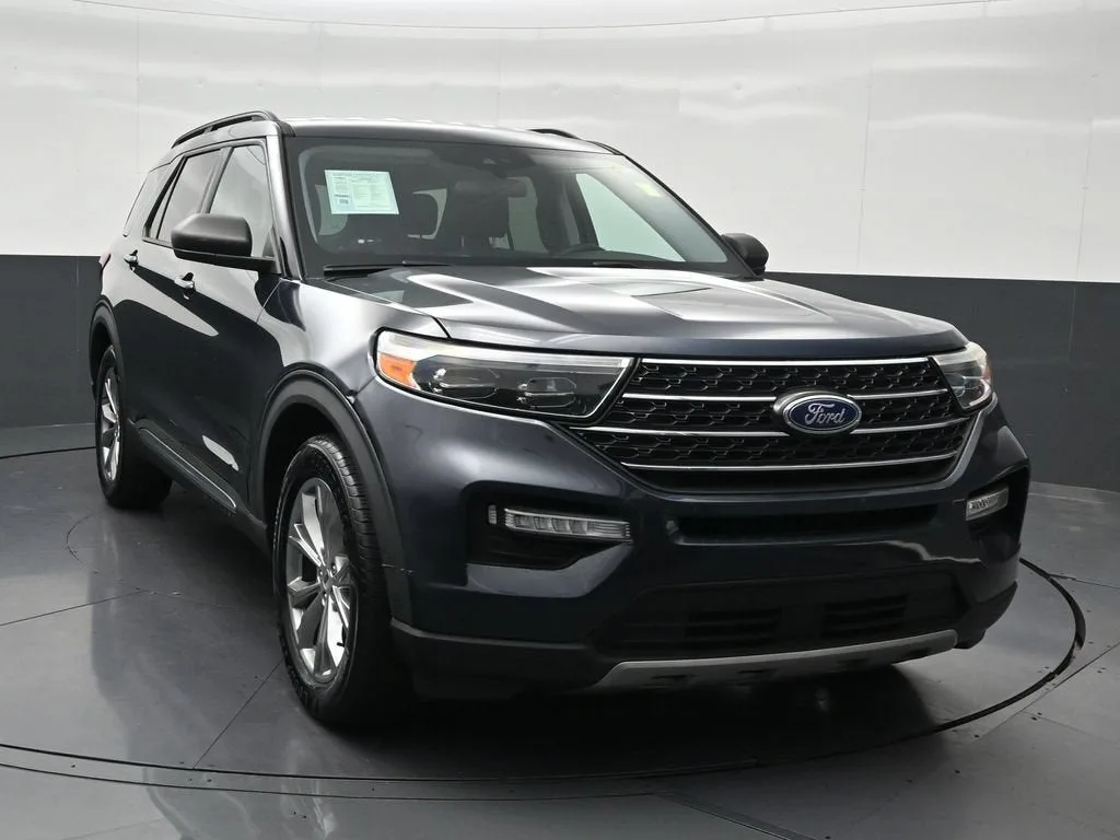 2022 Ford Explorer XLT photo 8