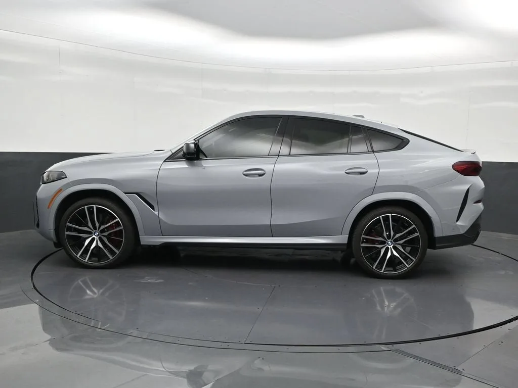 2026 BMW X6 M60i photo 2