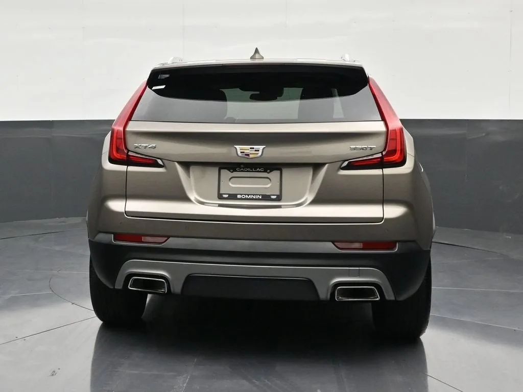 2020 Cadillac XT4 Premium Luxury photo 4