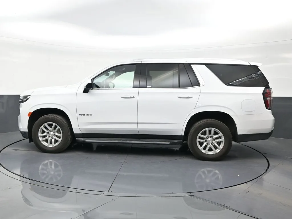 2024 Chevrolet Tahoe LS photo 2