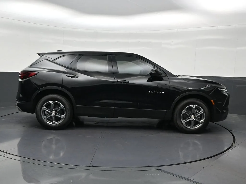 2026 Chevrolet Blazer 2LT photo 7