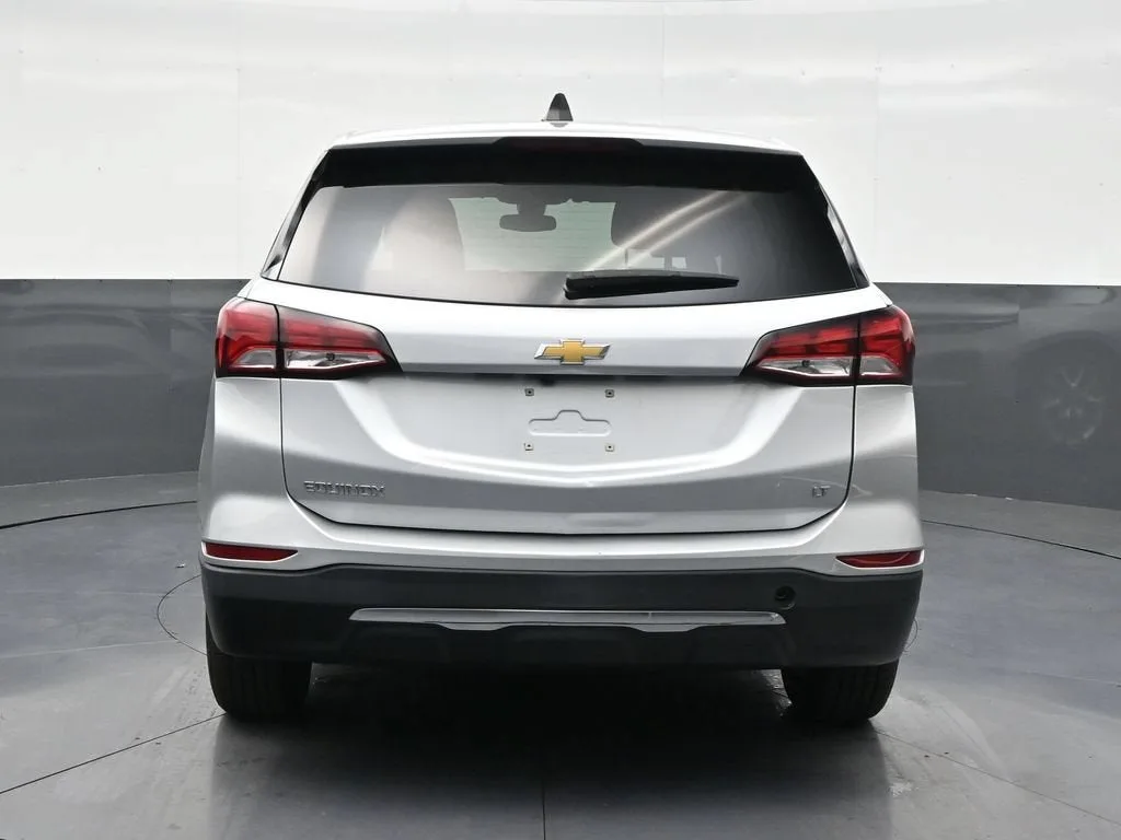 2022 Chevrolet Equinox LT photo 4