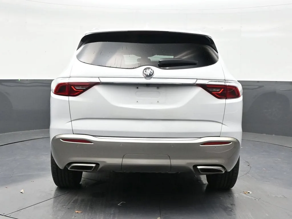 2023 Buick Enclave Essence photo 4