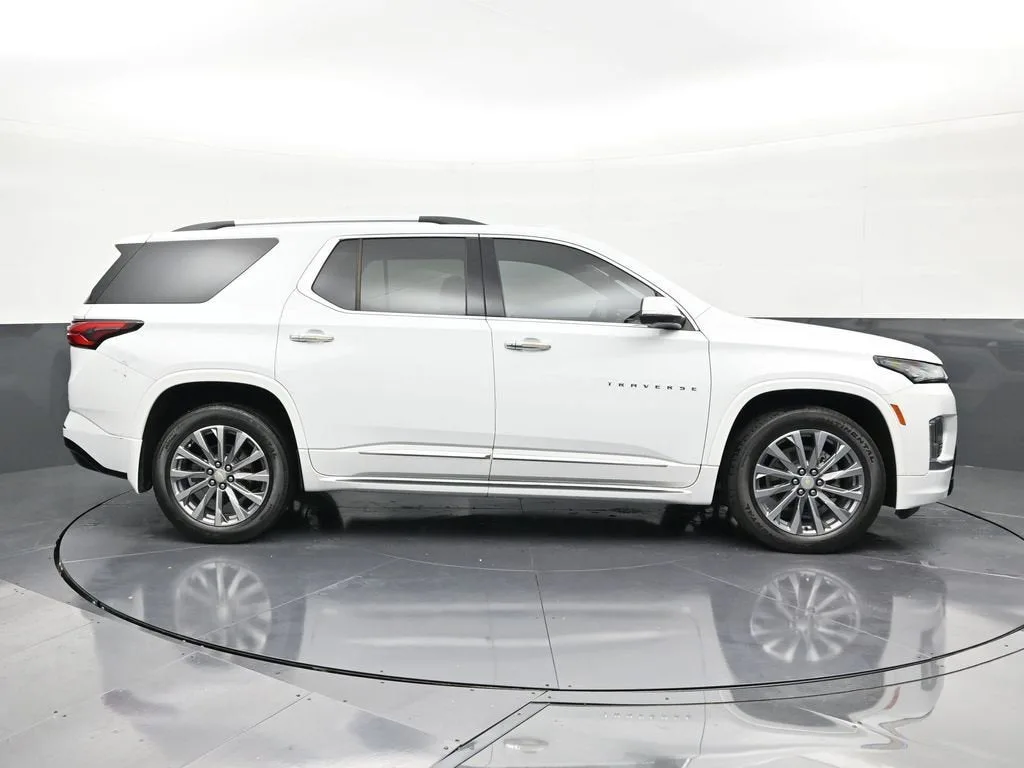 2022 Chevrolet Traverse Premier photo 6