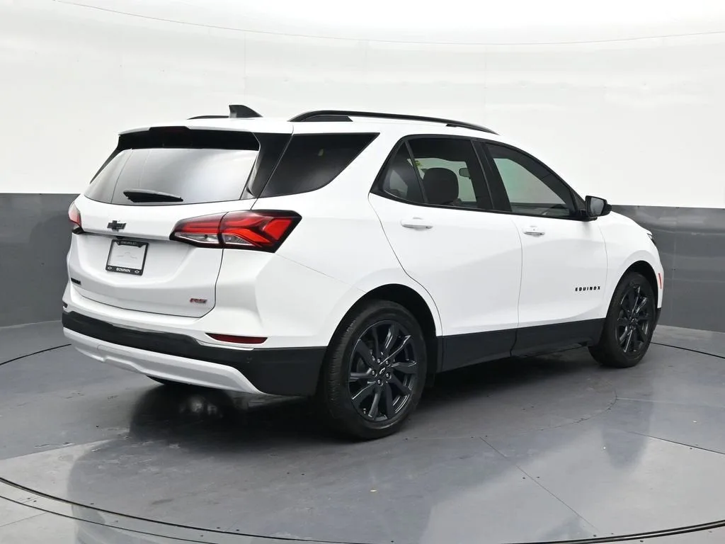 2023 Chevrolet Equinox RS photo 5
