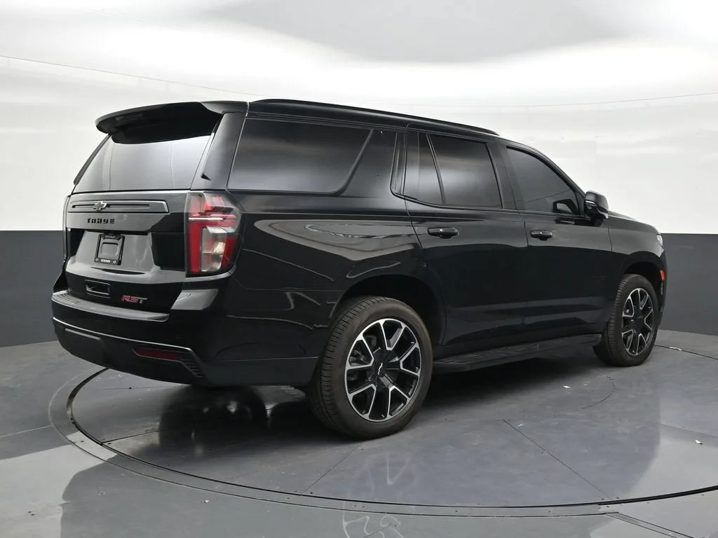 2024 Chevrolet Tahoe RST photo 7