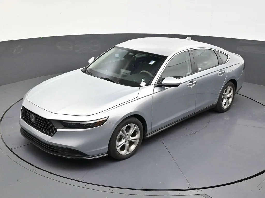 2024 Honda Accord Sedan LX photo 12