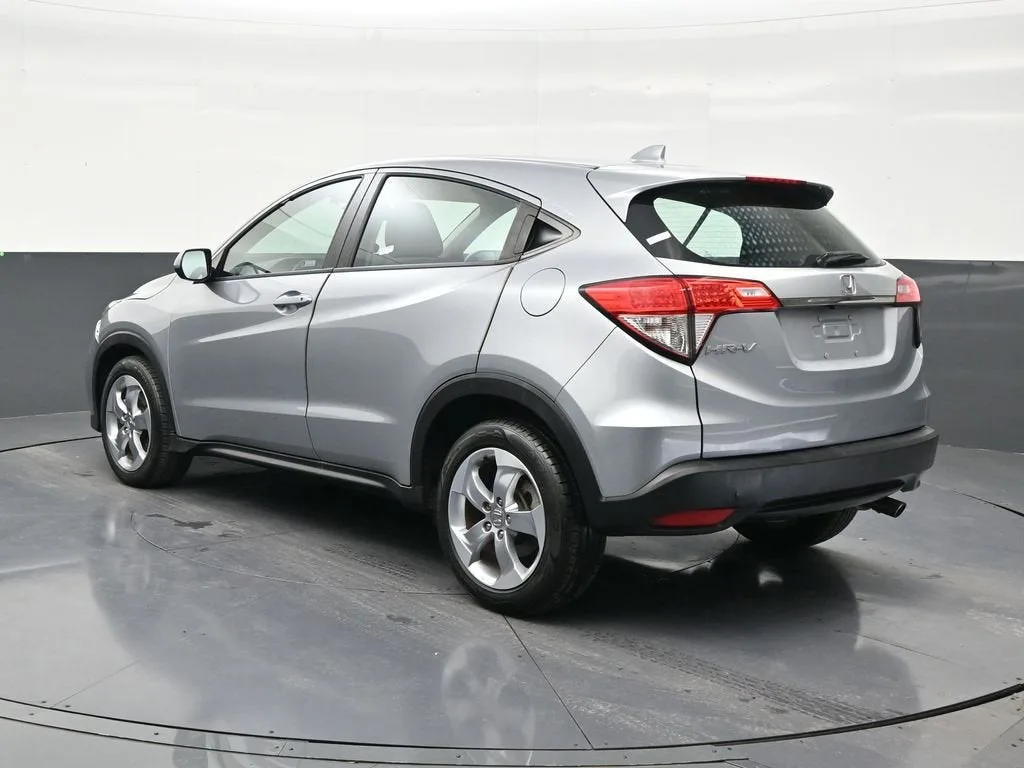 2019 Honda HR-V LX photo 3