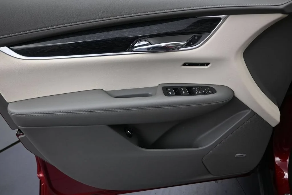 2020 Cadillac XT6 FWD Premium Luxury photo 11