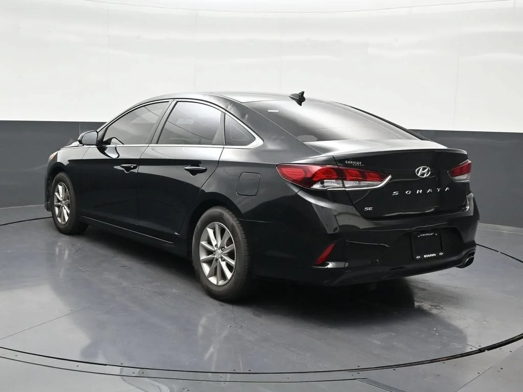 2018 Hyundai Sonata SE photo 3