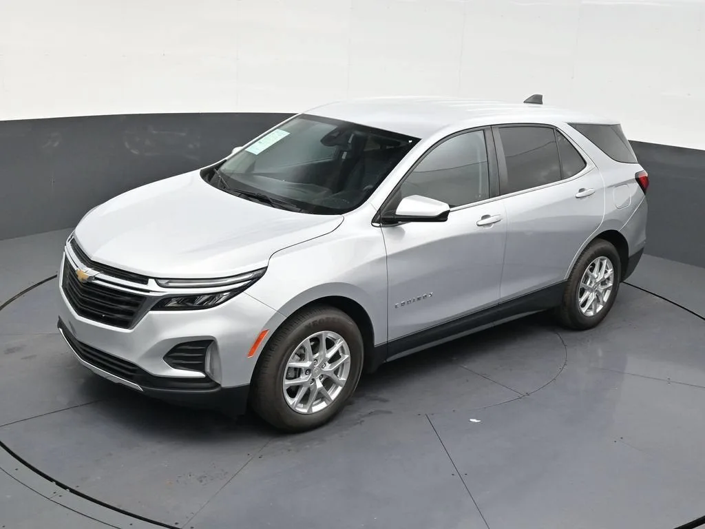 2022 Chevrolet Equinox LT photo 9