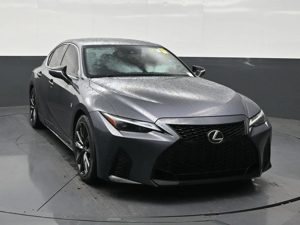 2021 Lexus IS 350 F SPORT photo 7