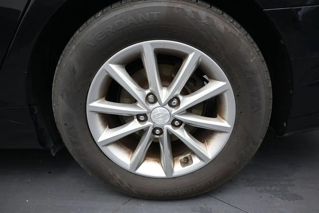 2018 Hyundai Sonata SE photo 10