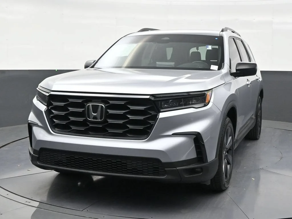 2025 Honda Pilot Sport photo 8