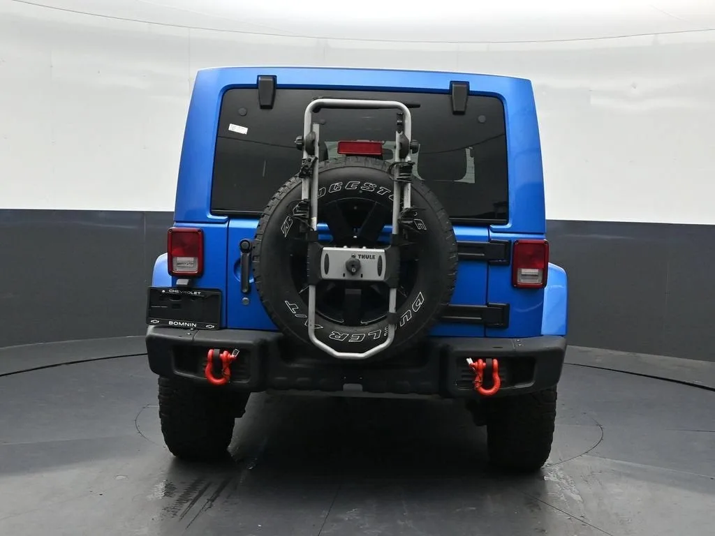 2014 Jeep Wrangler Unlimited Altitude photo 4