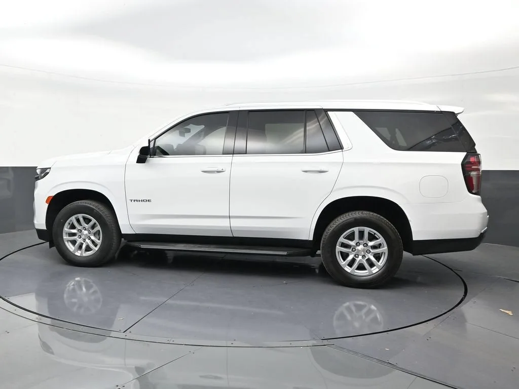 2024 Chevrolet Tahoe LS photo 2