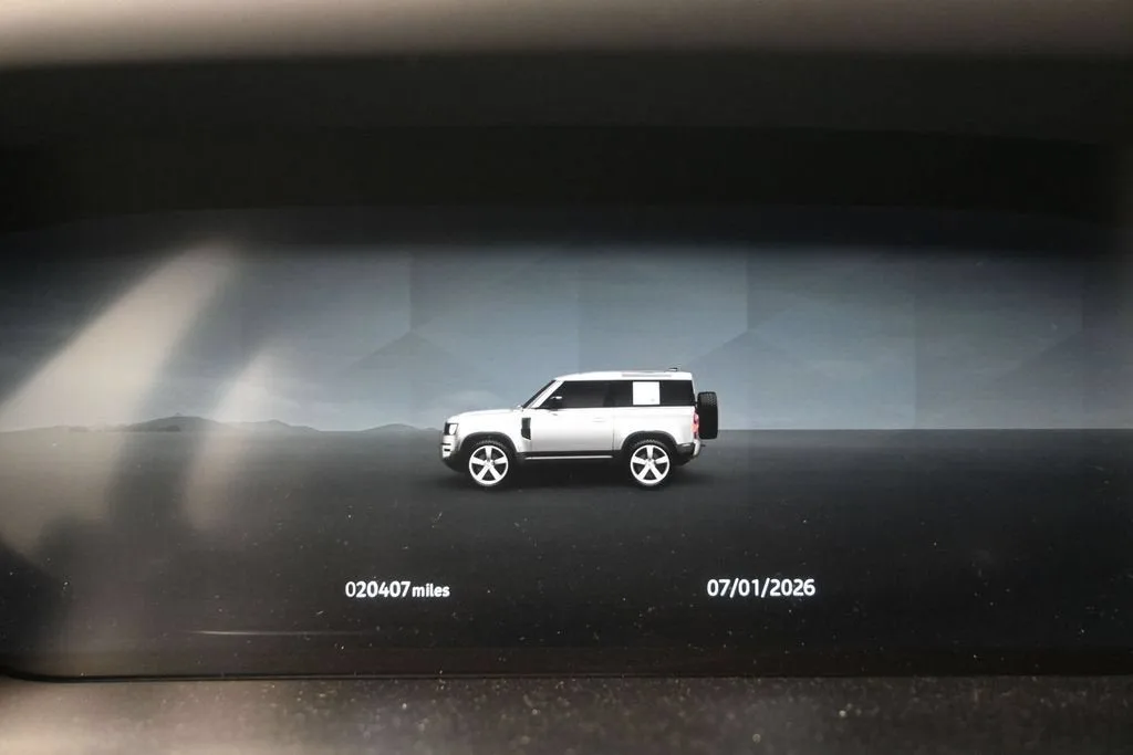 2023 Land Rover Defender 90 Carpathian Edition photo 12