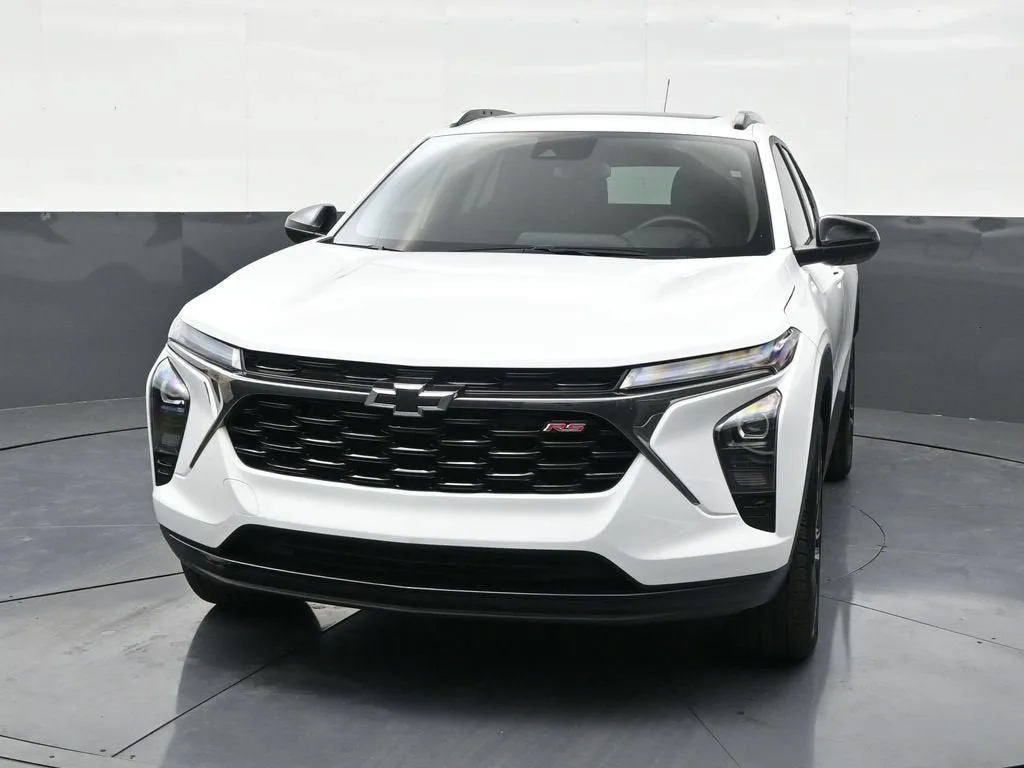 2025 Chevrolet Trax ACTIV photo 8